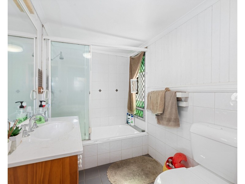 15 Hazlewood Street, Paddington QLD 4064