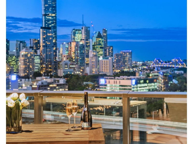 1201/9 Christie Street, South Brisbane QLD 4101