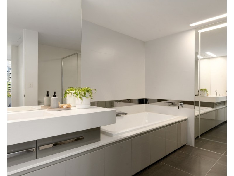 132/1 Newstead Terrace, Newstead QLD 4006