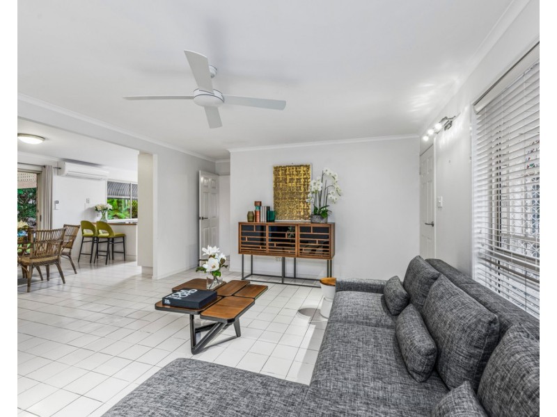 18 Bracknell Place, Ashgrove QLD 4060