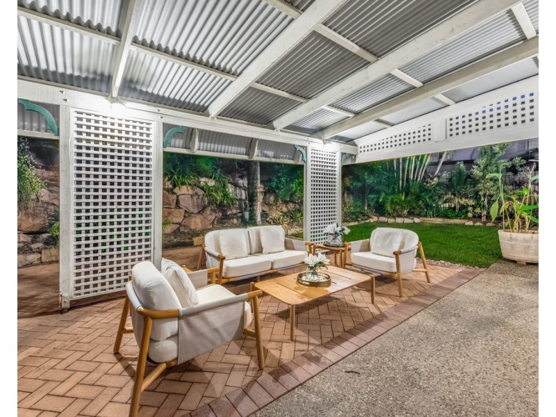 18 Bracknell Place, Ashgrove QLD 4060