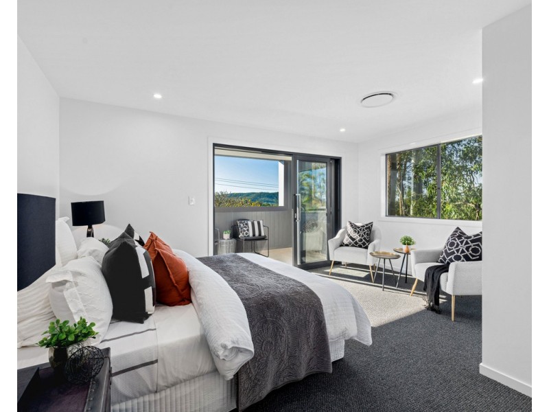 13 Plumeria Close, Kenmore QLD 4069