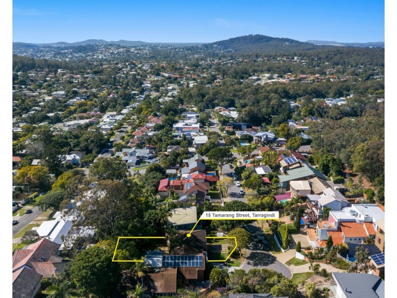 15 Tamarang Street, Tarragindi QLD 4121