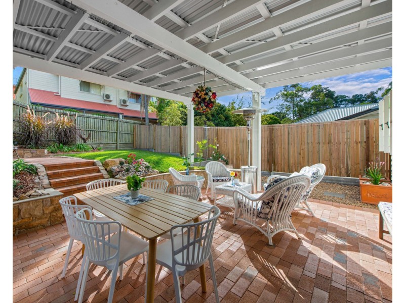 21 Manchester Terrace, Taringa QLD 4068