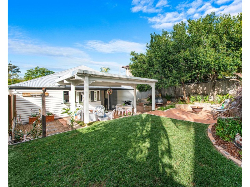 21 Manchester Terrace, Taringa QLD 4068