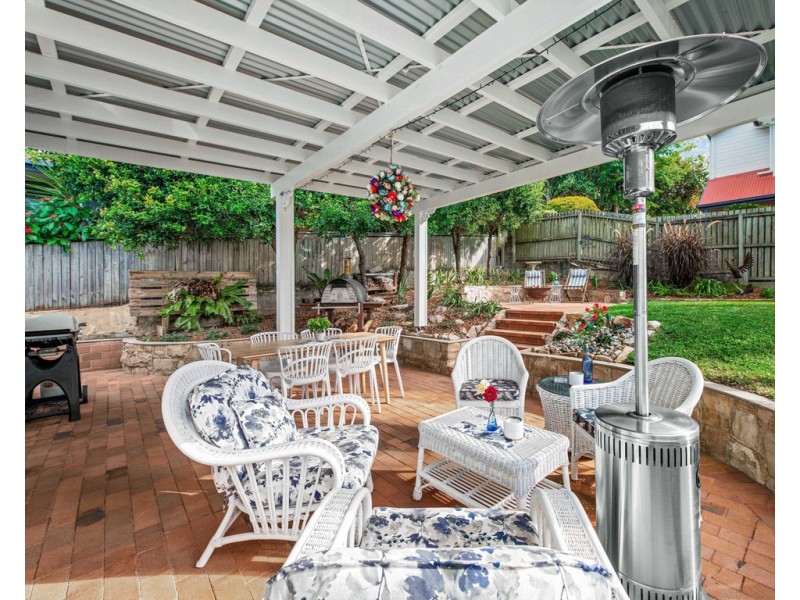 21 Manchester Terrace, Taringa QLD 4068