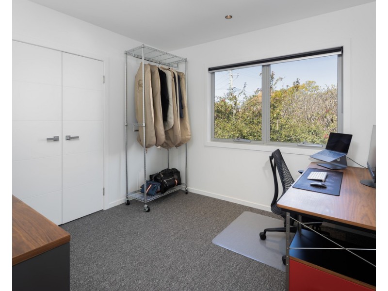 34 Hipwood Road, Hamilton QLD 4007