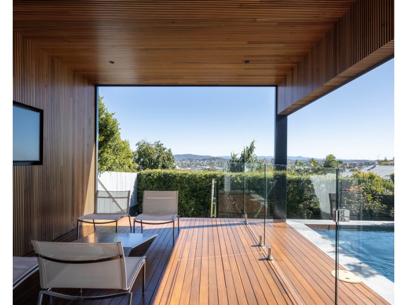 34 Hipwood Road, Hamilton QLD 4007