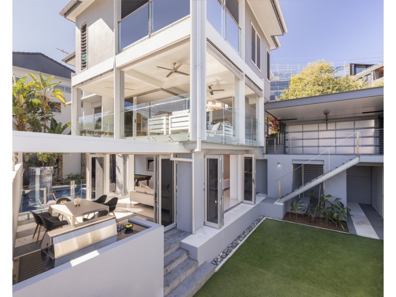 38a Grays Road, Hamilton QLD 4007