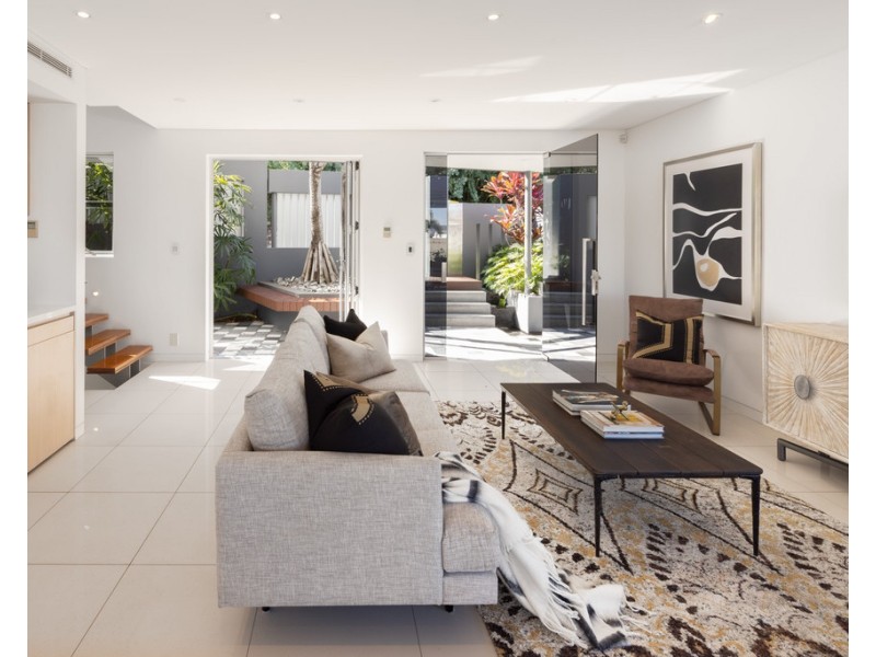 38a Grays Road, Hamilton QLD 4007