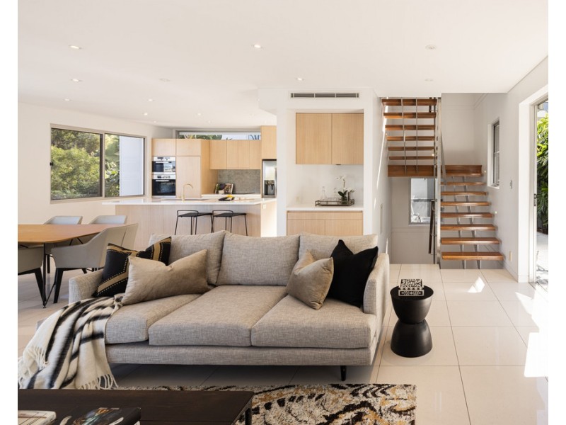 38a Grays Road, Hamilton QLD 4007