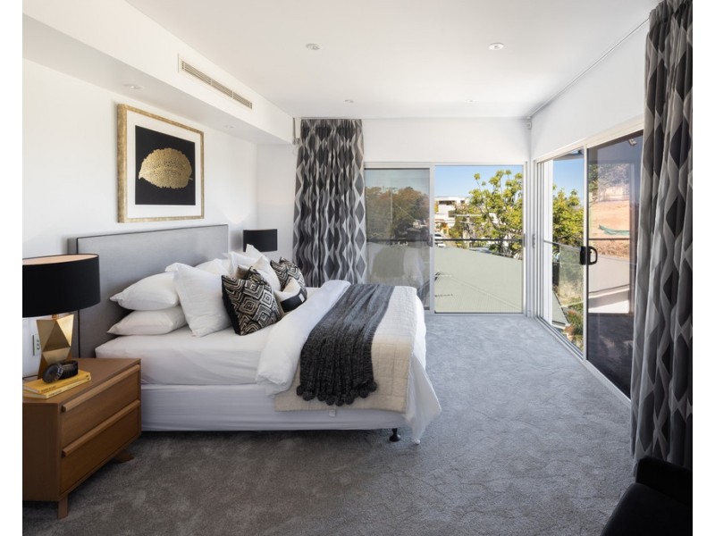 38a Grays Road, Hamilton QLD 4007