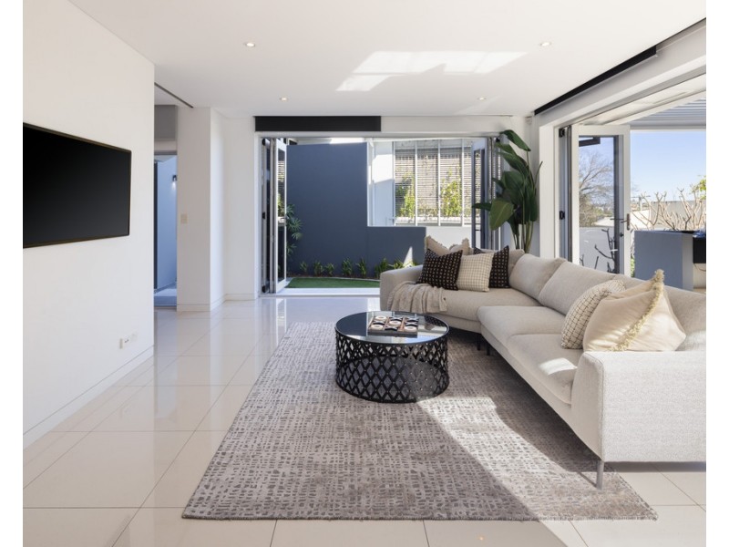 38a Grays Road, Hamilton QLD 4007