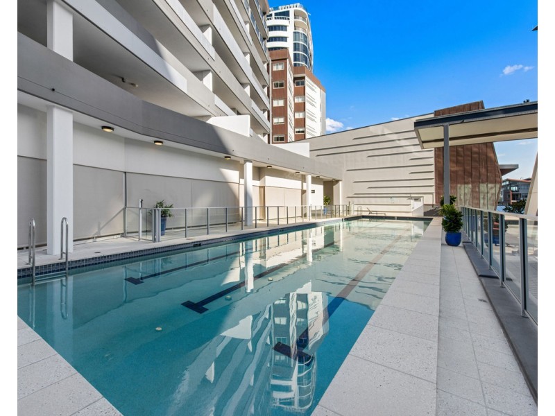 851/43 Hercules Street, Hamilton QLD 4007