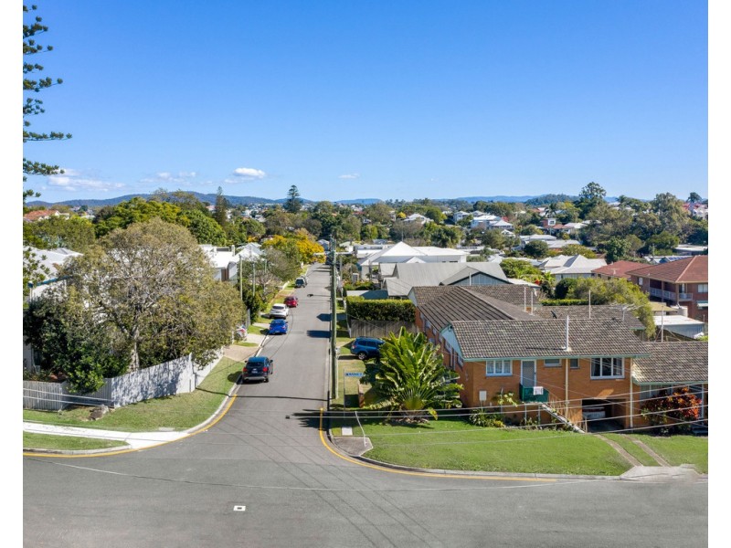 9 McKenzie Street, Windsor QLD 4030