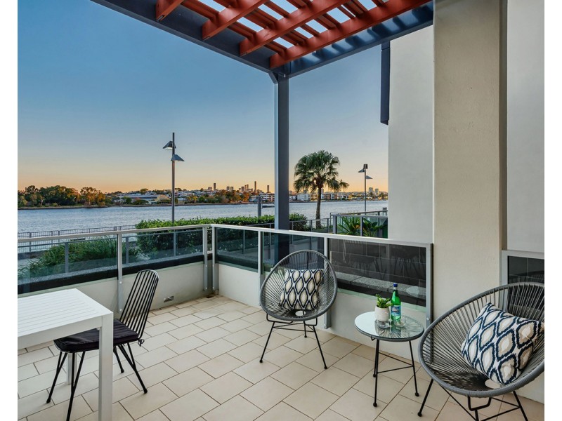 135/37 Harbour Road, Hamilton QLD 4007