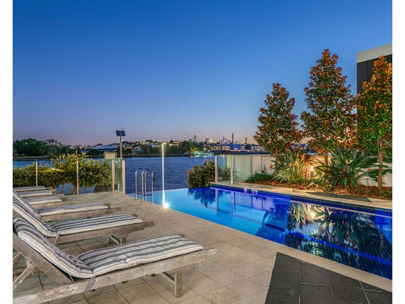 135/37 Harbour Road, Hamilton QLD 4007