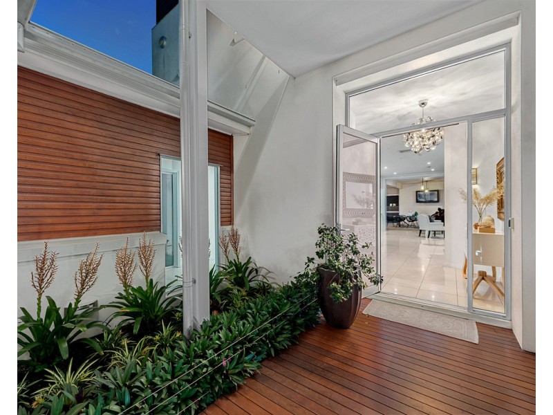 10A Williams Avenue, Hendra QLD 4011