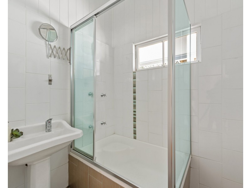 22 Crosby Road, Albion QLD 4010