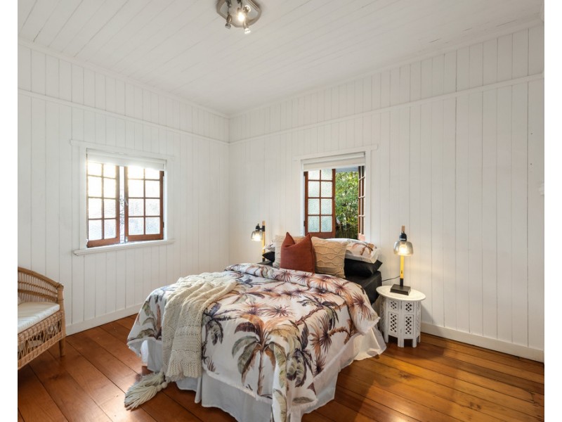 22 Crosby Road, Albion QLD 4010