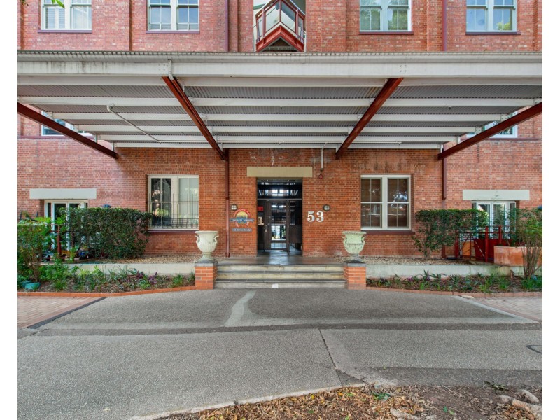 51/53 Vernon Terrace, Teneriffe QLD 4005