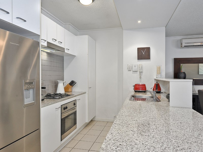 302/71 Beeston Street, Teneriffe QLD 4005