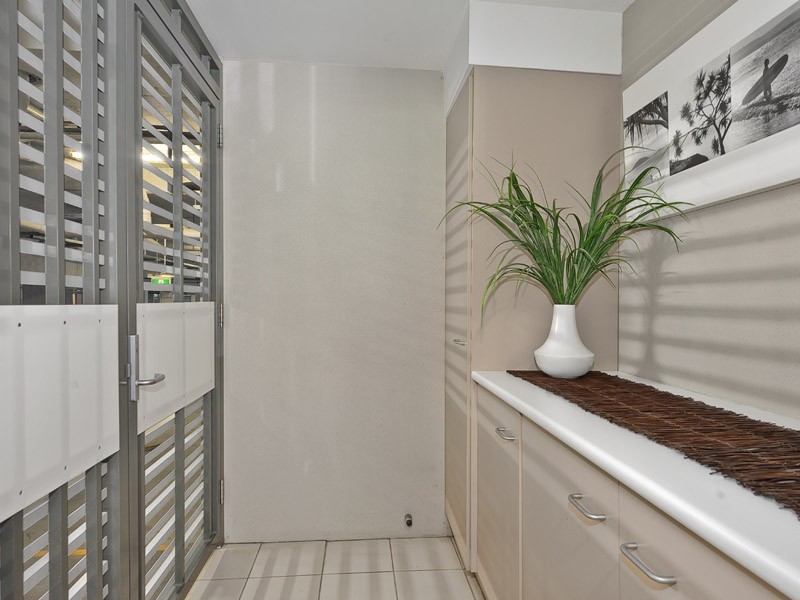 302/71 Beeston Street, Teneriffe QLD 4005