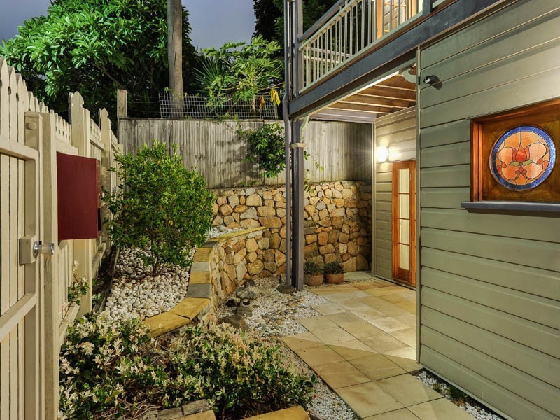 70 Kennigo Street, Spring Hill QLD 4000