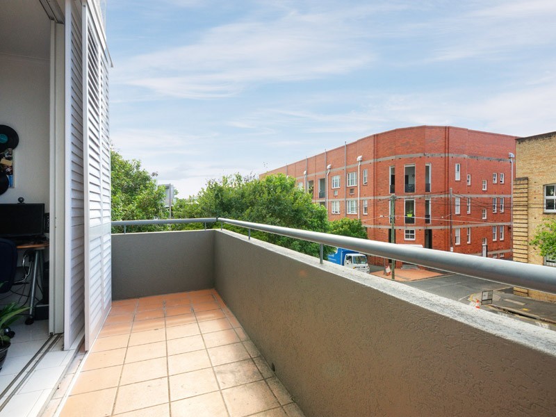 8/46 Chermside Street, Teneriffe QLD 4005