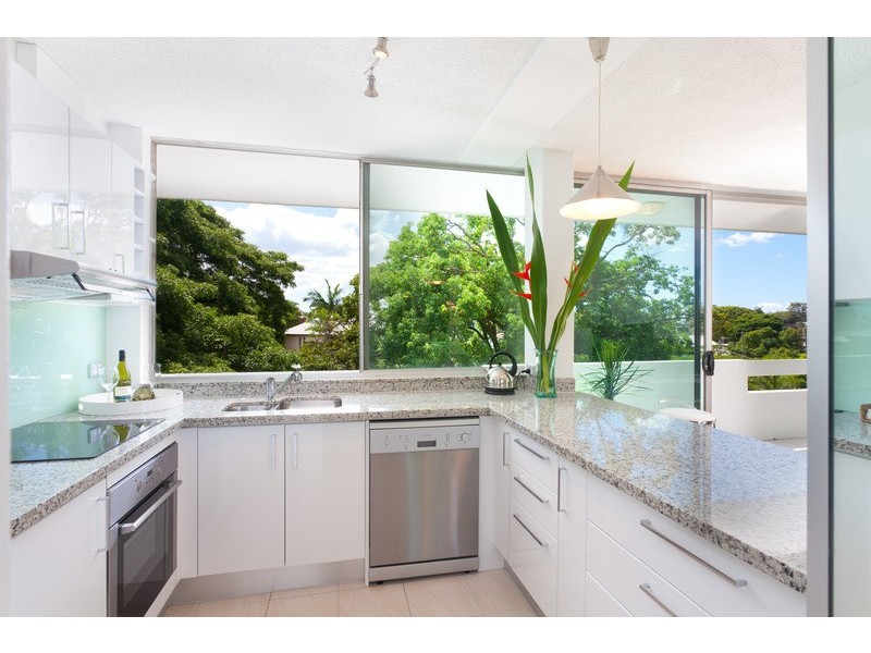 12/128 Oxlade Drive, New Farm QLD 4005