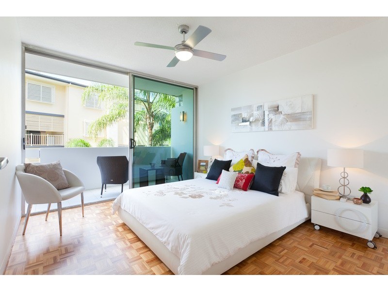 12/128 Oxlade Drive, New Farm QLD 4005