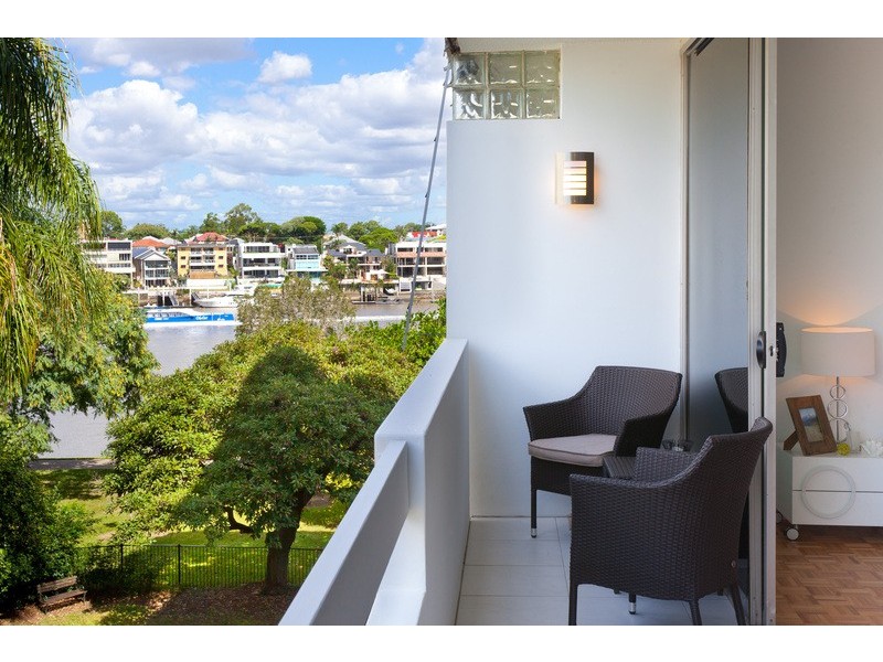 12/128 Oxlade Drive, New Farm QLD 4005