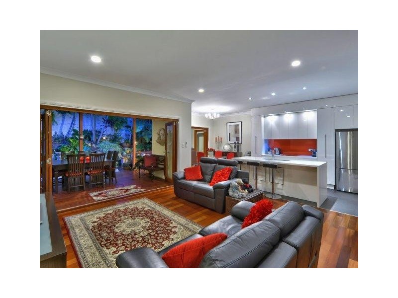 2/6 Sargent St, New Farm QLD 4005