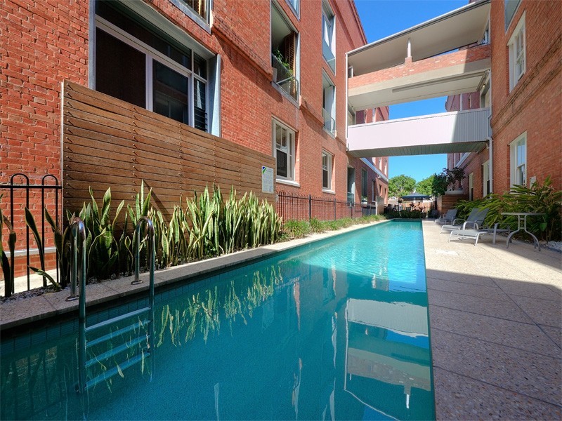 222/64 Macquarie St, Teneriffe QLD 4005