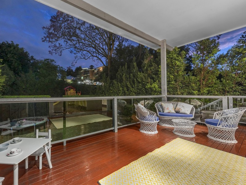307 Harcourt Street, Teneriffe QLD 4005