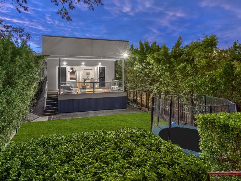 307 Harcourt Street, Teneriffe QLD 4005