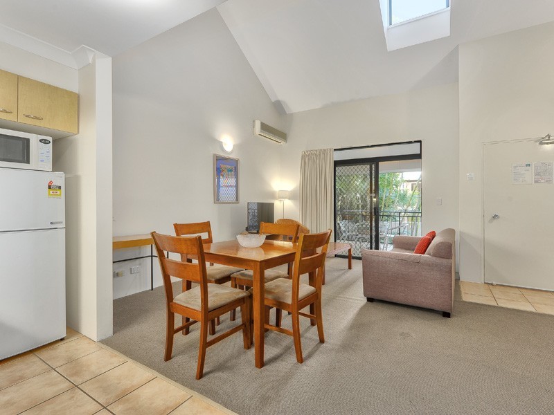 27 BIRLEY ST, Spring Hill QLD 4000