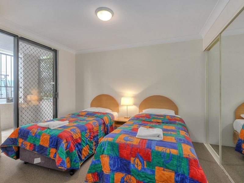27 BIRLEY ST, Spring Hill QLD 4000