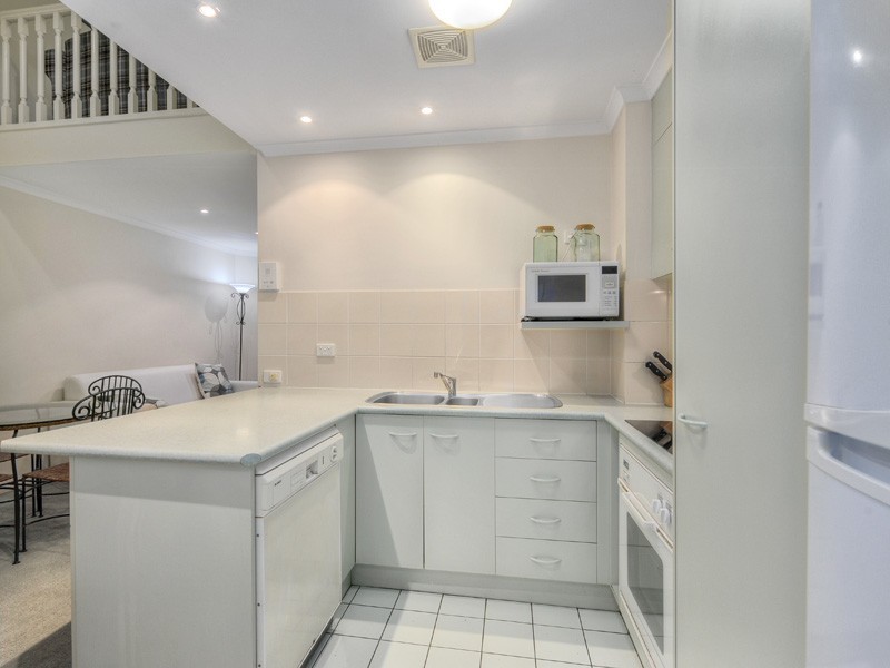 53/101 BOWEN ST, Spring Hill QLD 4000