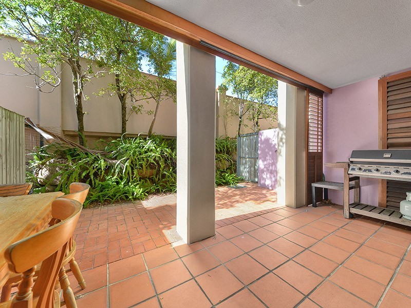 5/101 BOWEN ST, Spring Hill QLD 4000