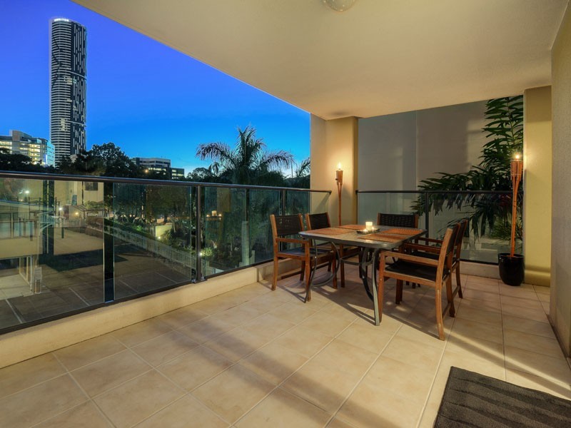 17/287 WICKHAM TCE, Spring Hill QLD 4000