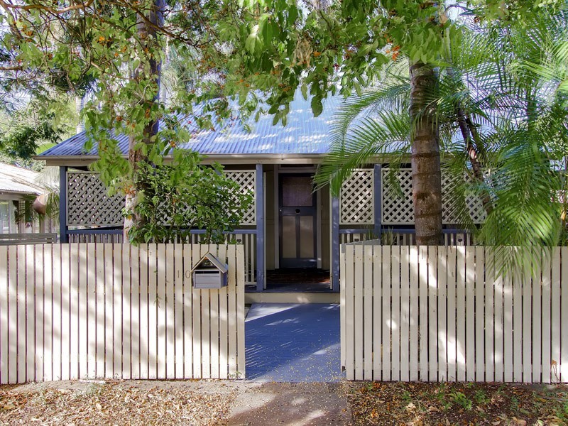 10 Lechmere Street, New Farm QLD 4005