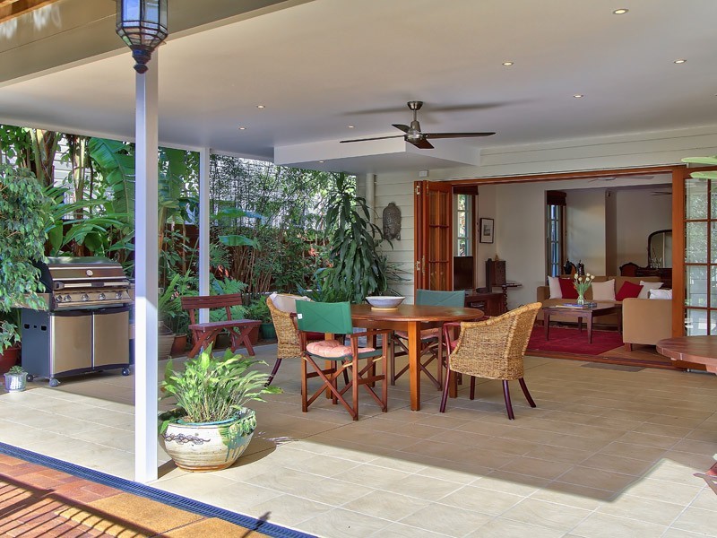 2 Lechmere Street, New Farm QLD 4005