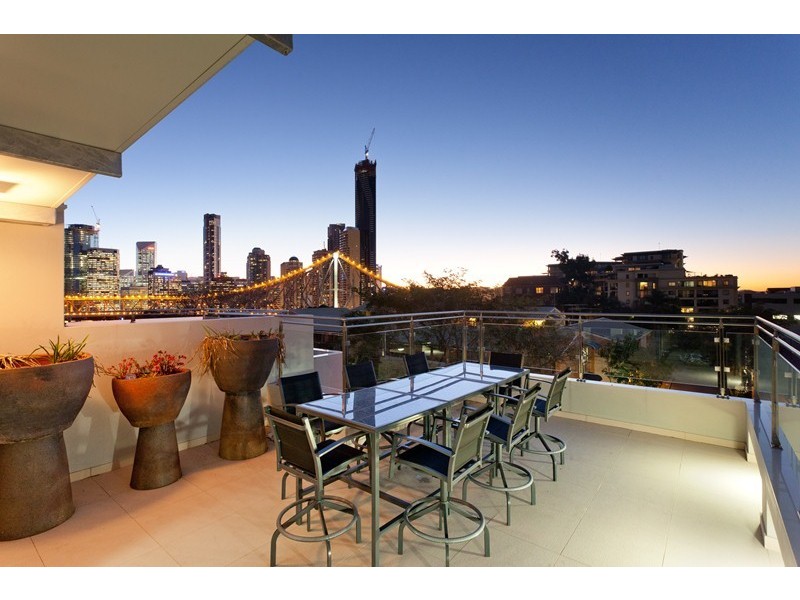 19 Harcourt Street, New Farm QLD 4005