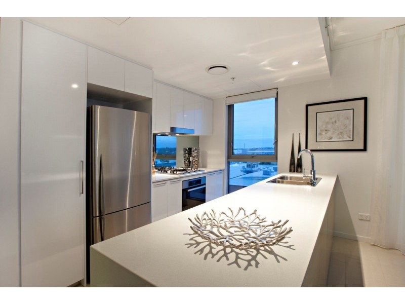 20308/8 Harbour Road, Hamilton QLD 4007