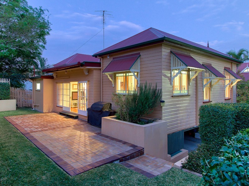 40 Thornbury Street, Spring Hill QLD 4000