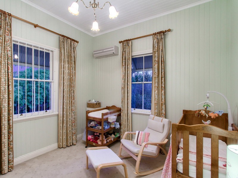 40 Thornbury Street, Spring Hill QLD 4000