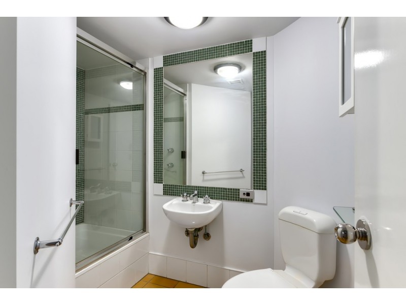 22/120 Sydney Street, New Farm QLD 4005