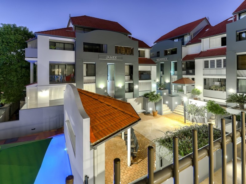 22/120 Sydney Street, New Farm QLD 4005