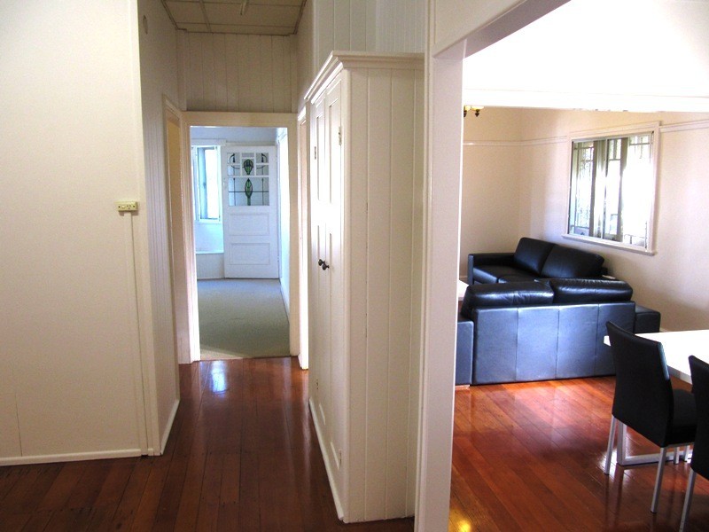 54 Bowley Street, Hendra QLD 4011